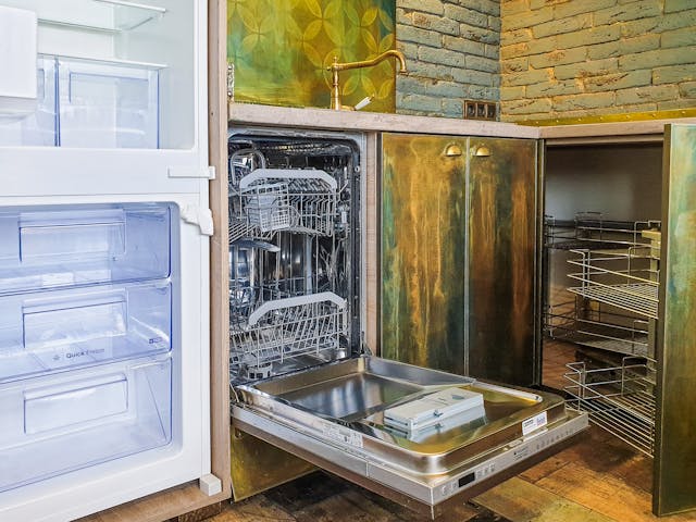 undercounter dishwasher